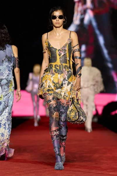 Look 58